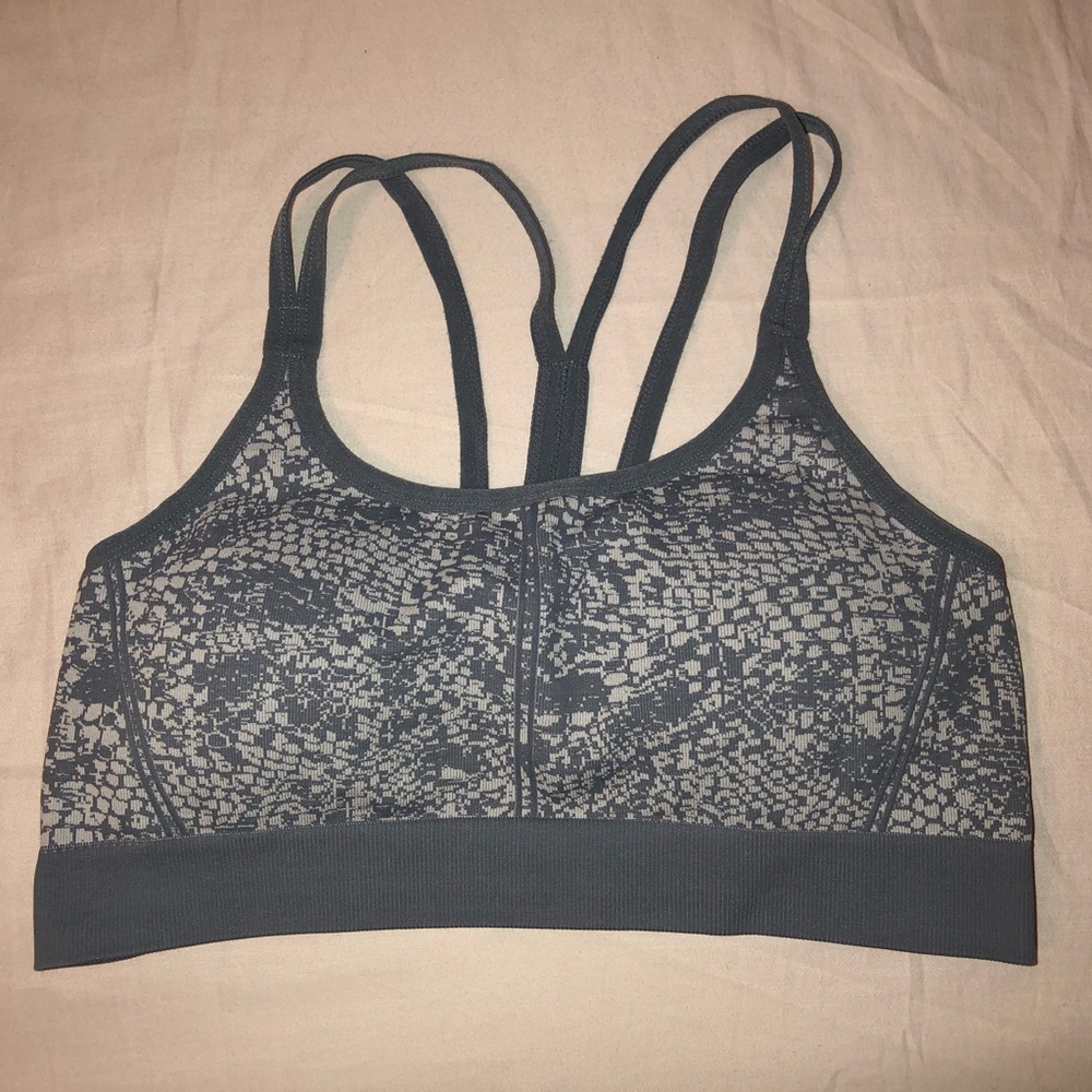 Grey Strappy Sportsbra